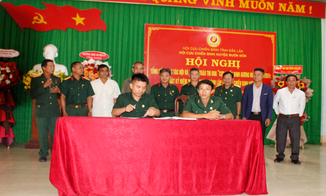 Ký giao ước thi đua 2025